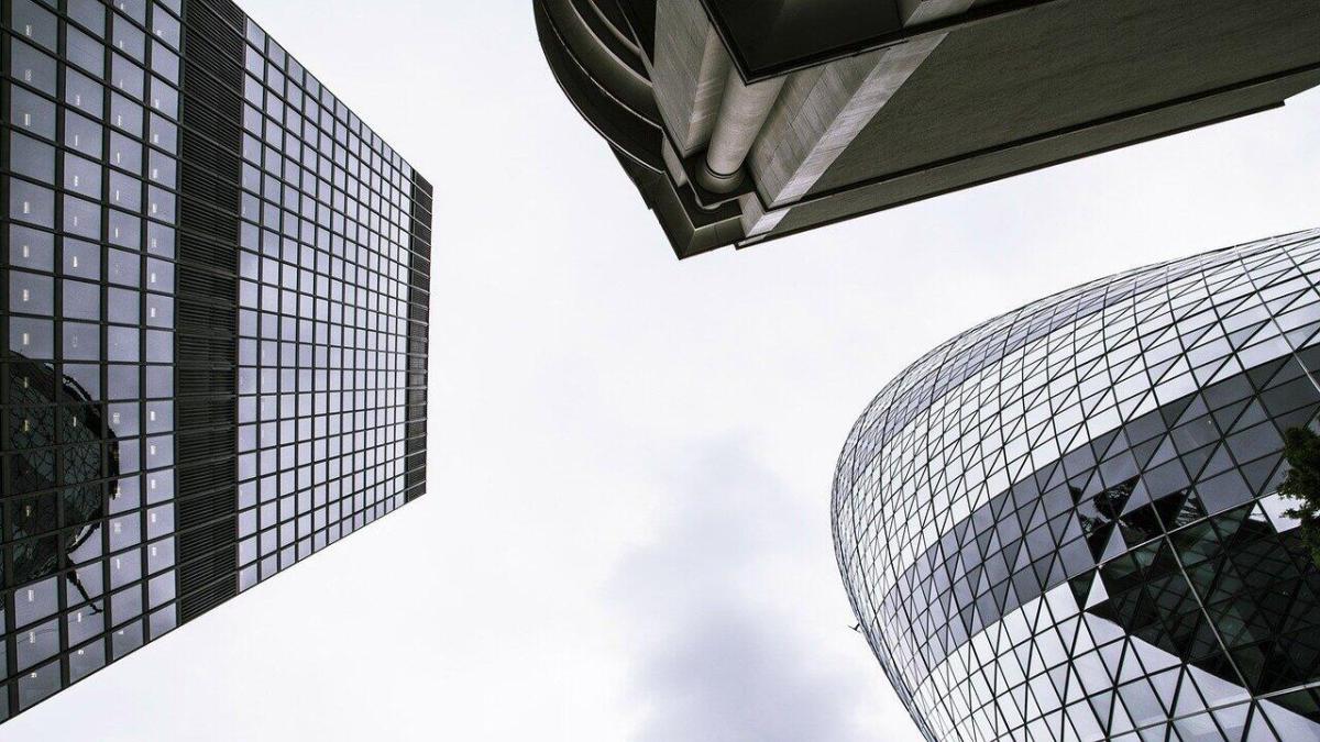 The FTSE climbed on Monday morning